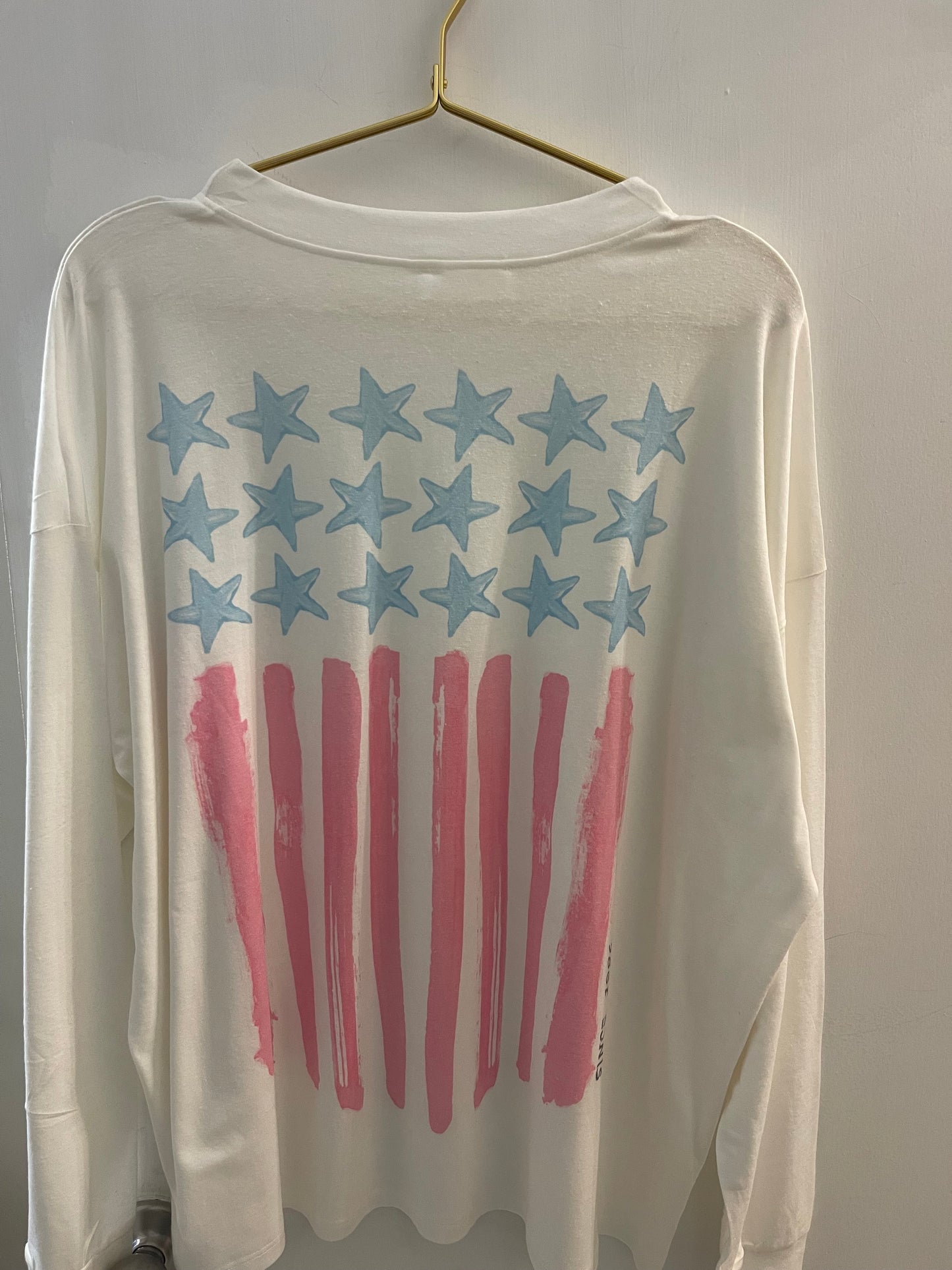PHIL LOVE - American Flag Tri-Blend Oversized Top