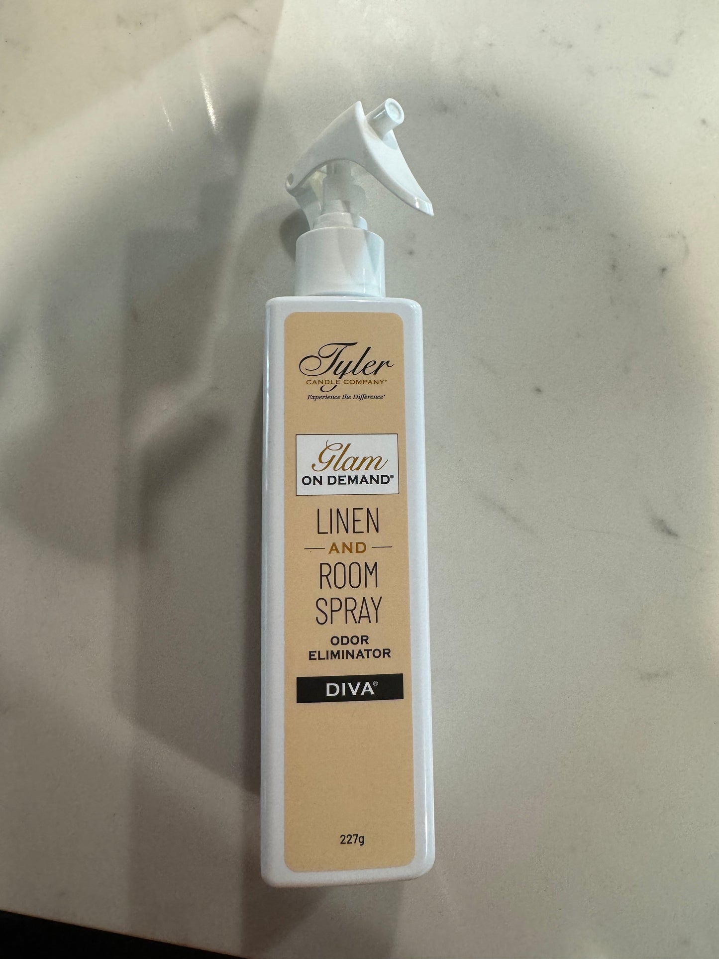 227g Glam On Demand Linen And Room Spray