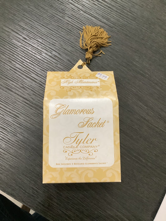 TYLER CANDLE COMPANY - Glamorous Sachet - HIGH MAINTENANCE